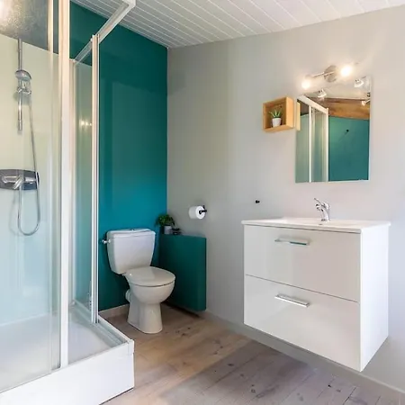 Grande Maison Avec Et Sans Vis-a-vis *