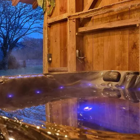 Tatil Evi Grande Maison Avec Et Sans Vis-a-vis Laglorieuse