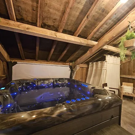 Grande Maison Avec Et Sans Vis-a-vis Tatil Evi Laglorieuse