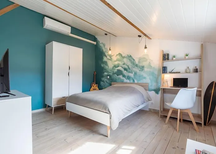 Grande Maison Avec Et Sans Vis-a-vis 別荘